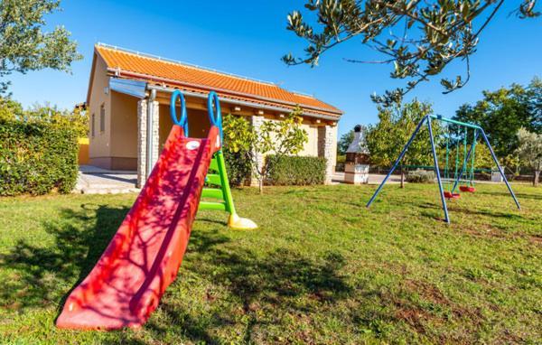 Villa Kuca Za Odmor Marija Policnik Exterior foto